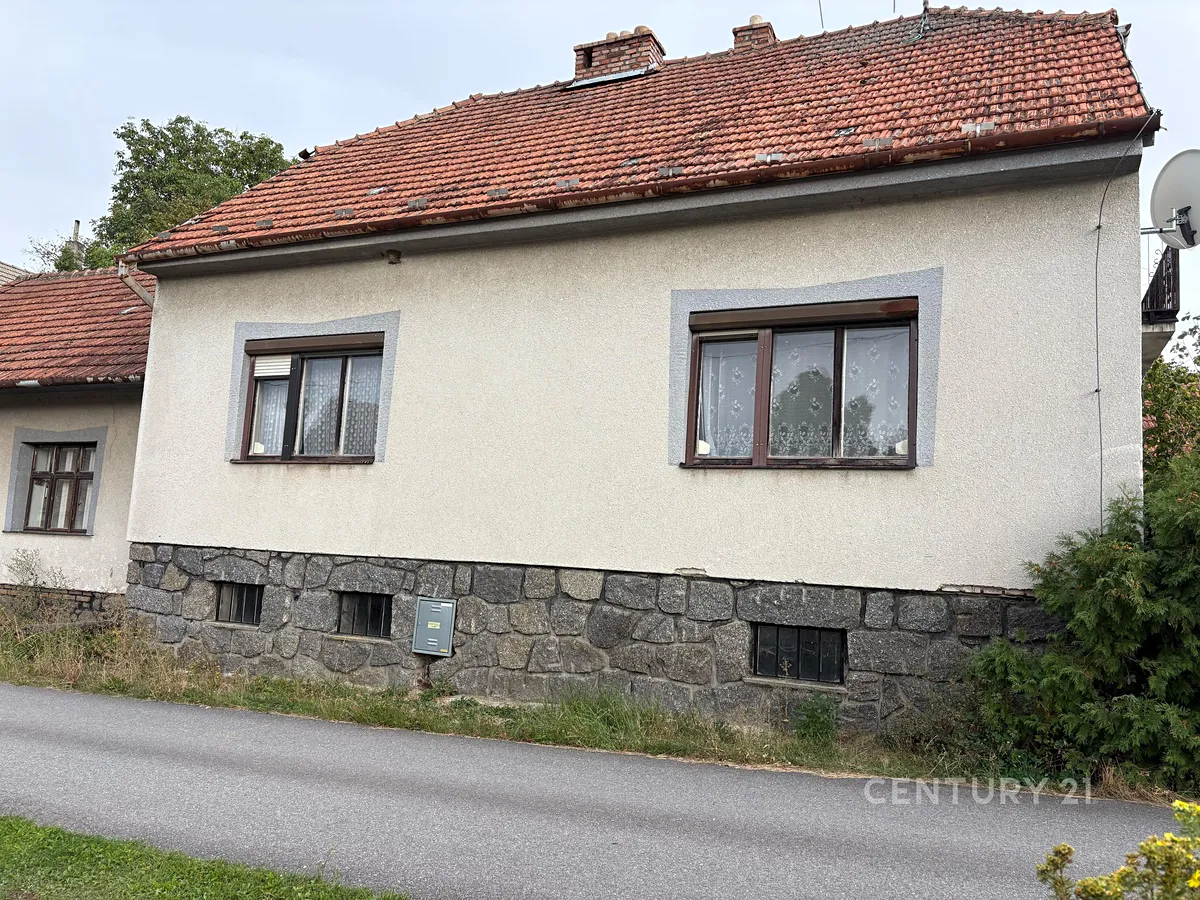 Prodej rodinného domu 150 m², pozemek 736 m²